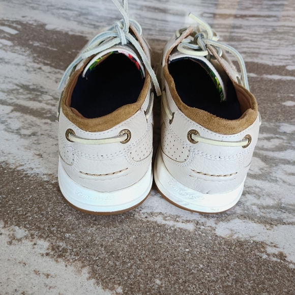 Tommy Bahama Men's Reflexology® Ashore Thing Lace-Up Shoes NEW Size 8 1/2 - Picture 5 of 5